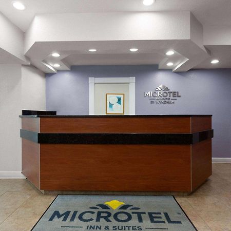 Microtel Inn And Suites - Zephyrhills Buitenkant foto