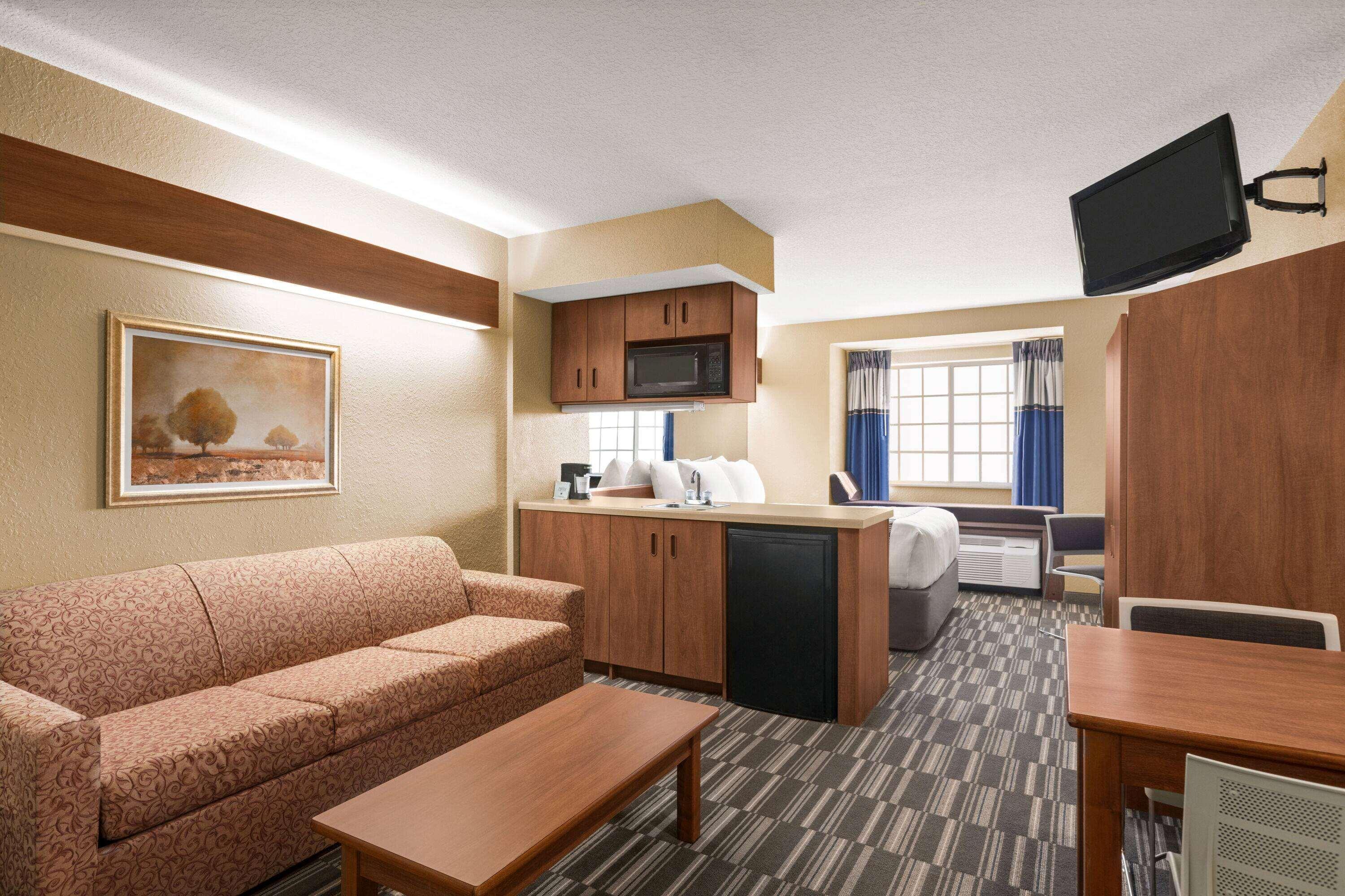 Microtel Inn And Suites - Zephyrhills Buitenkant foto